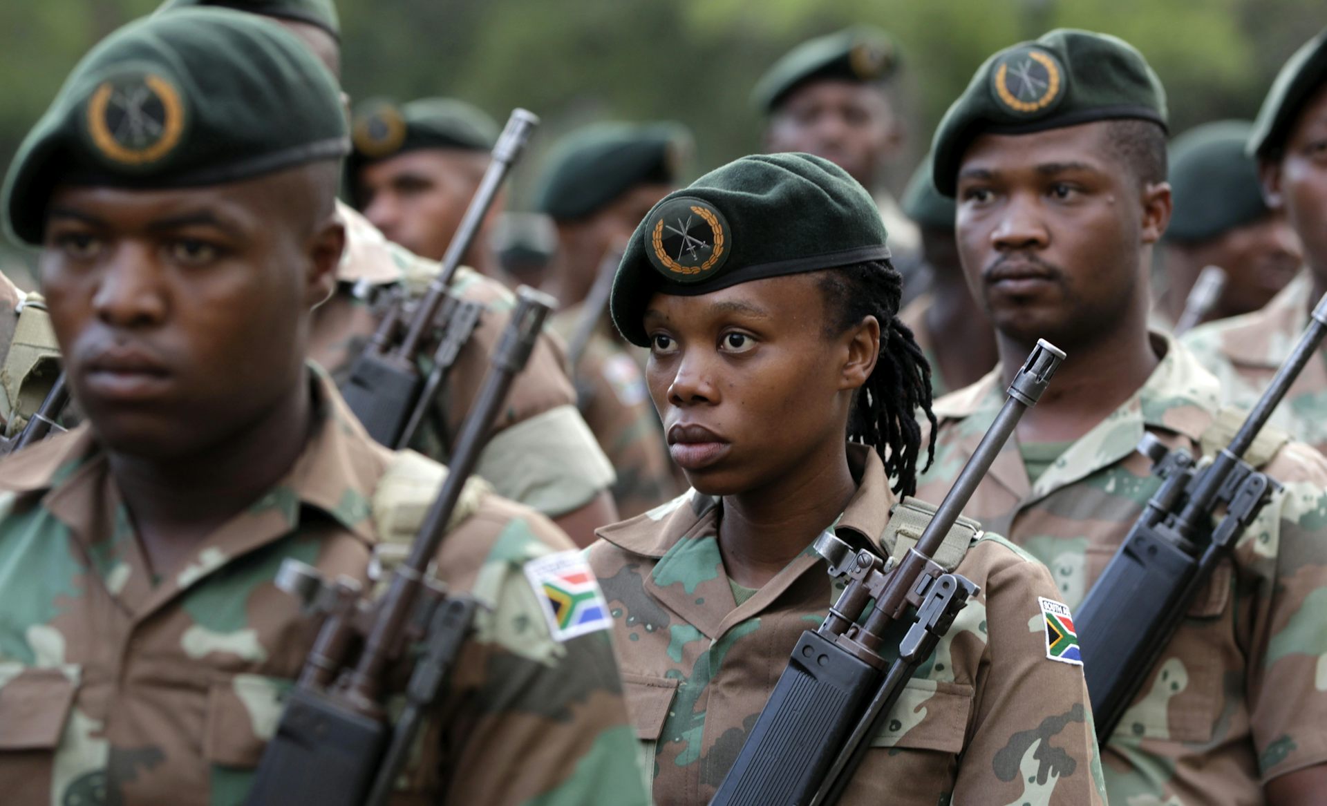 Trailer skinny african black military girl