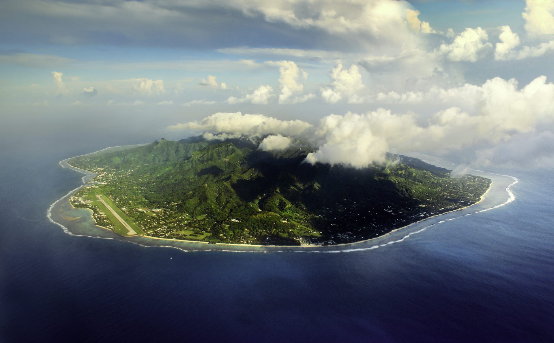 Pacific island teen rides