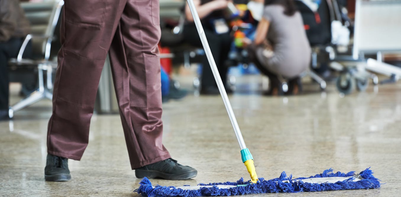 Labour hire, plight of insecure workers to be put under the spotlight