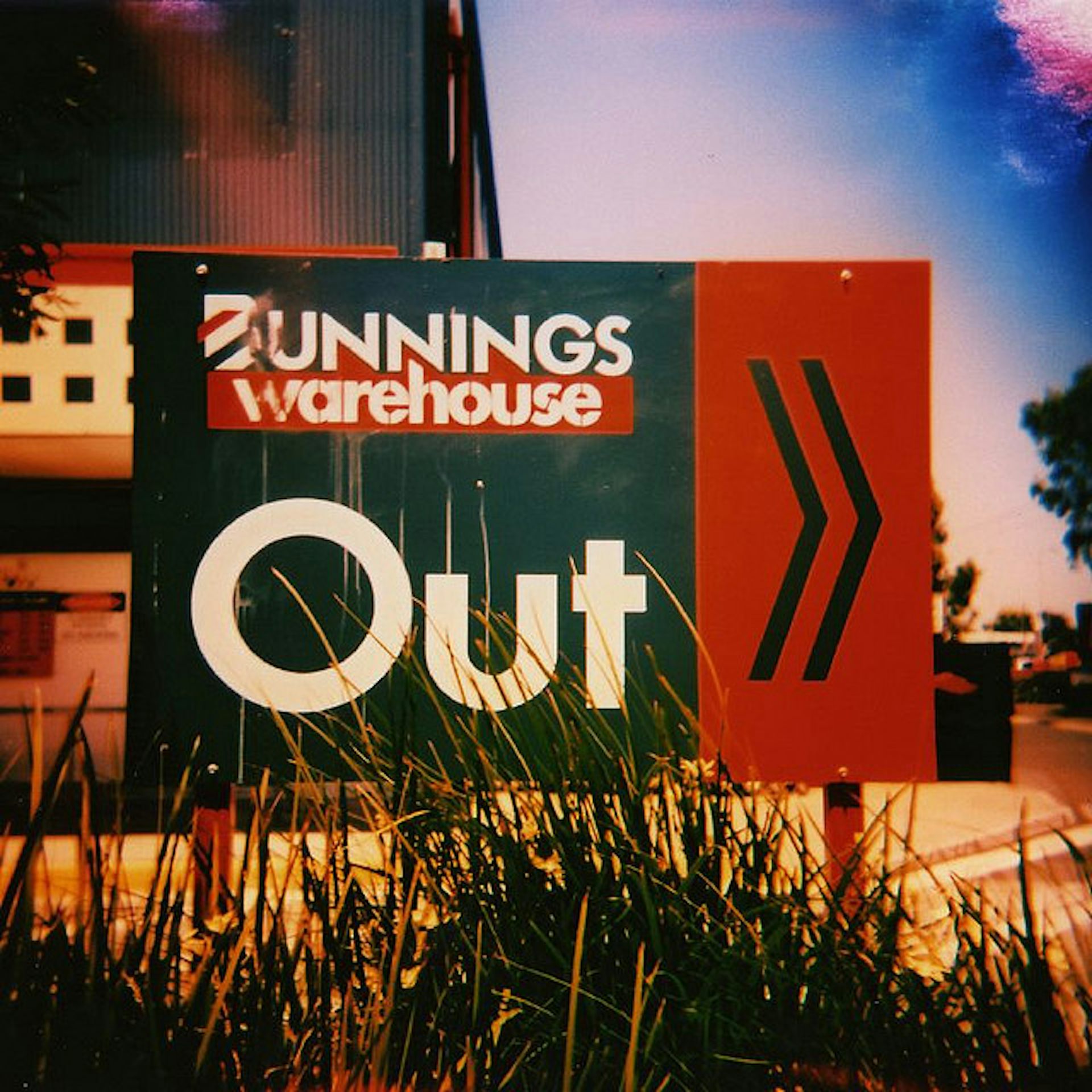 Can Woolworths master the tools of Bunnings' trade?