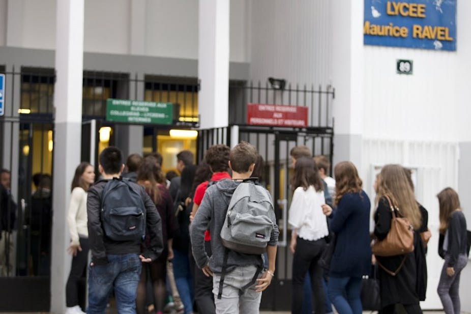 Pourquoi Dois Je Aller A L Ecole 1 Pourquoi Dois Je Aller A L Ecole 1