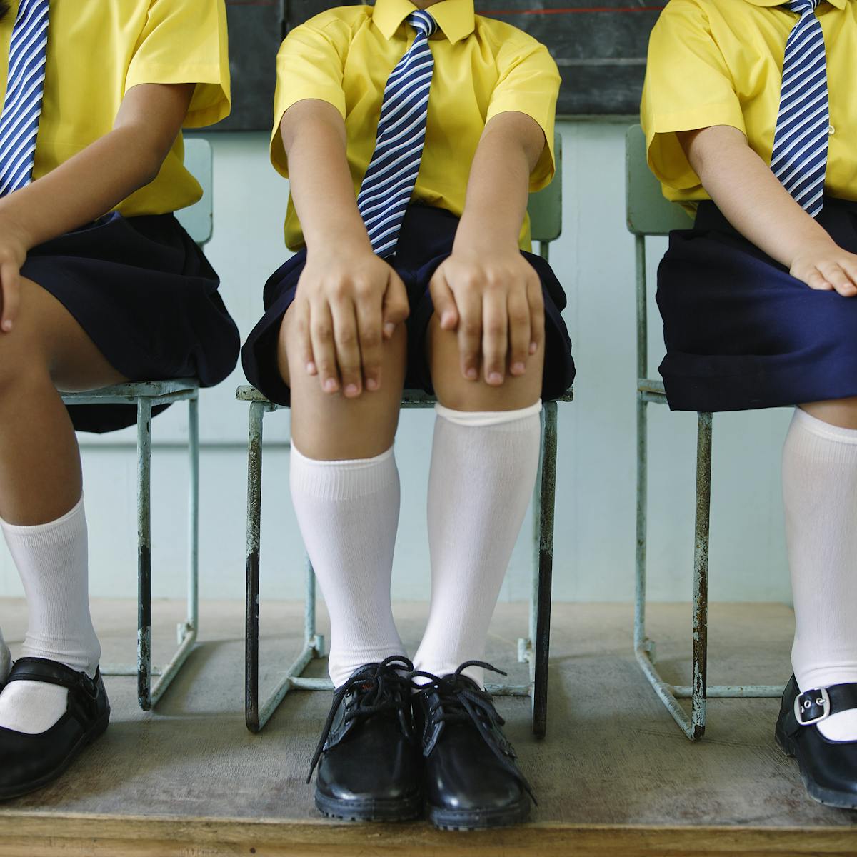 Does Wearing A School Uniform Improve Student Behavior