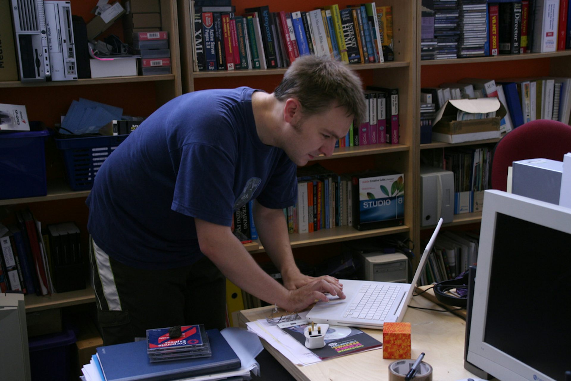 Humanities postgrads feel less support, fight for desks