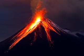 Is mount kinabalu a volcano