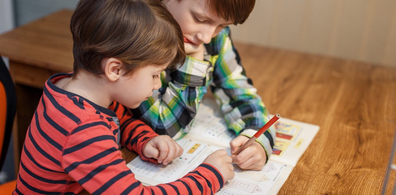 Finger tracing can help students solve maths problems