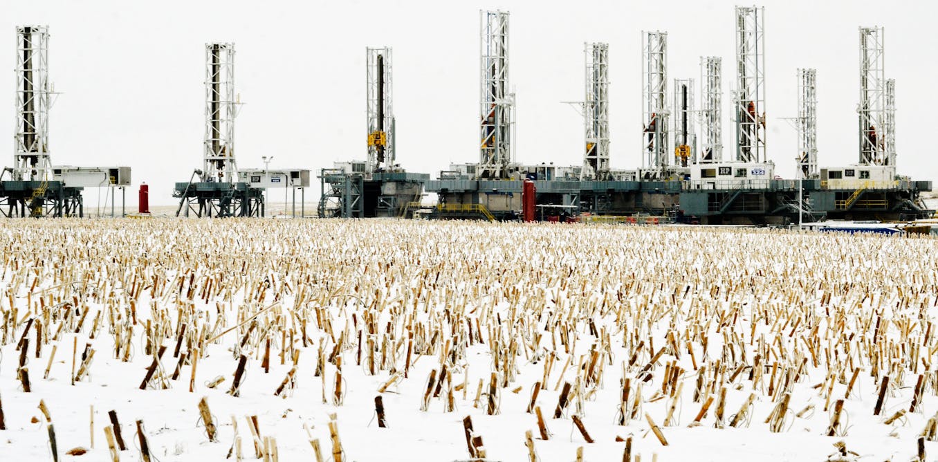 Cheap Oil Now Hurts US Economy, Banks