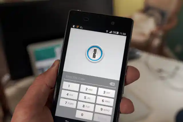 Camera Phone Pin How secure is your smartphone’s lock screen?