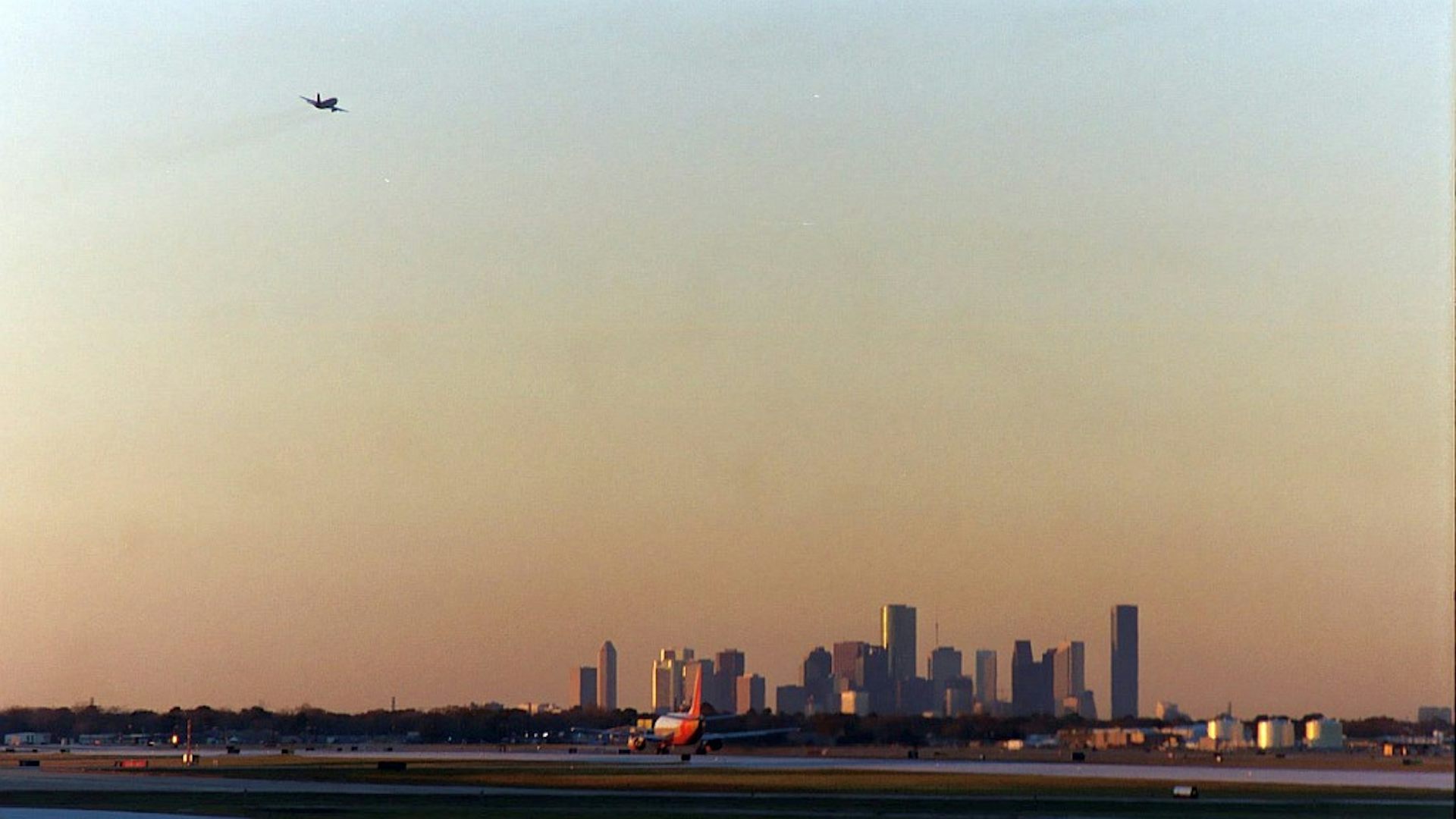 The paradox of peak-based ozone air pollution standards