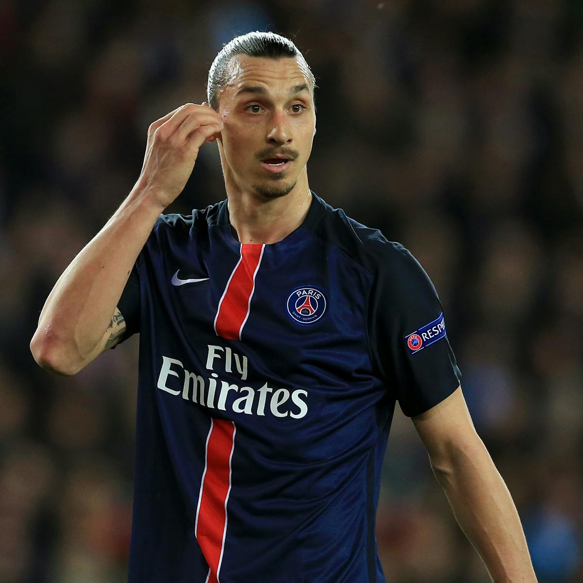 Zlatan Ibrahimovic Why You Might Bet Your Shirt On An Ageing Star Joining Man United