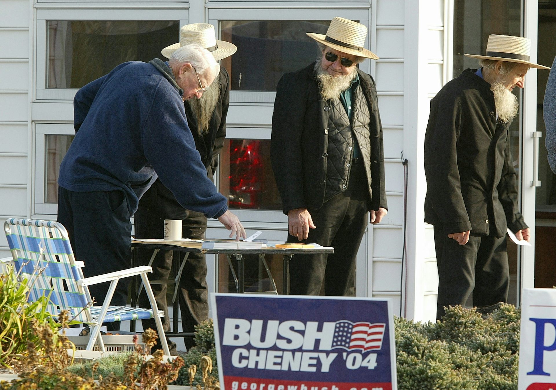 Will The Amish Turn Out For Trump? Don’t Bet The Farm