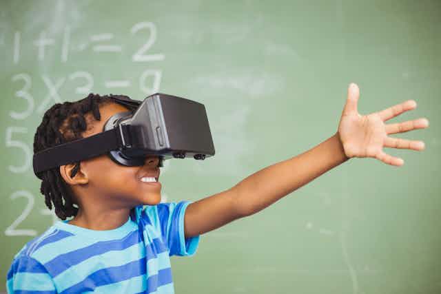 How virtual reality technology is changing the way students learn