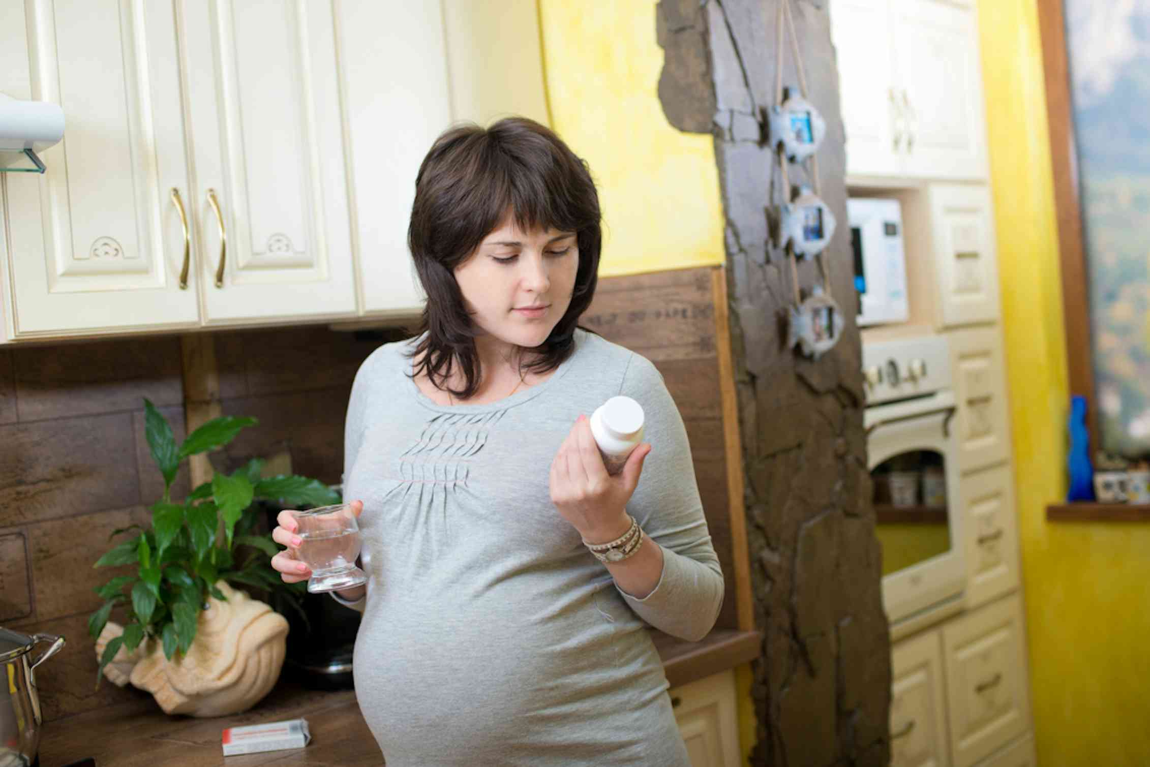 Женщина забеременела в 55. Беременные женщины в возрасте.