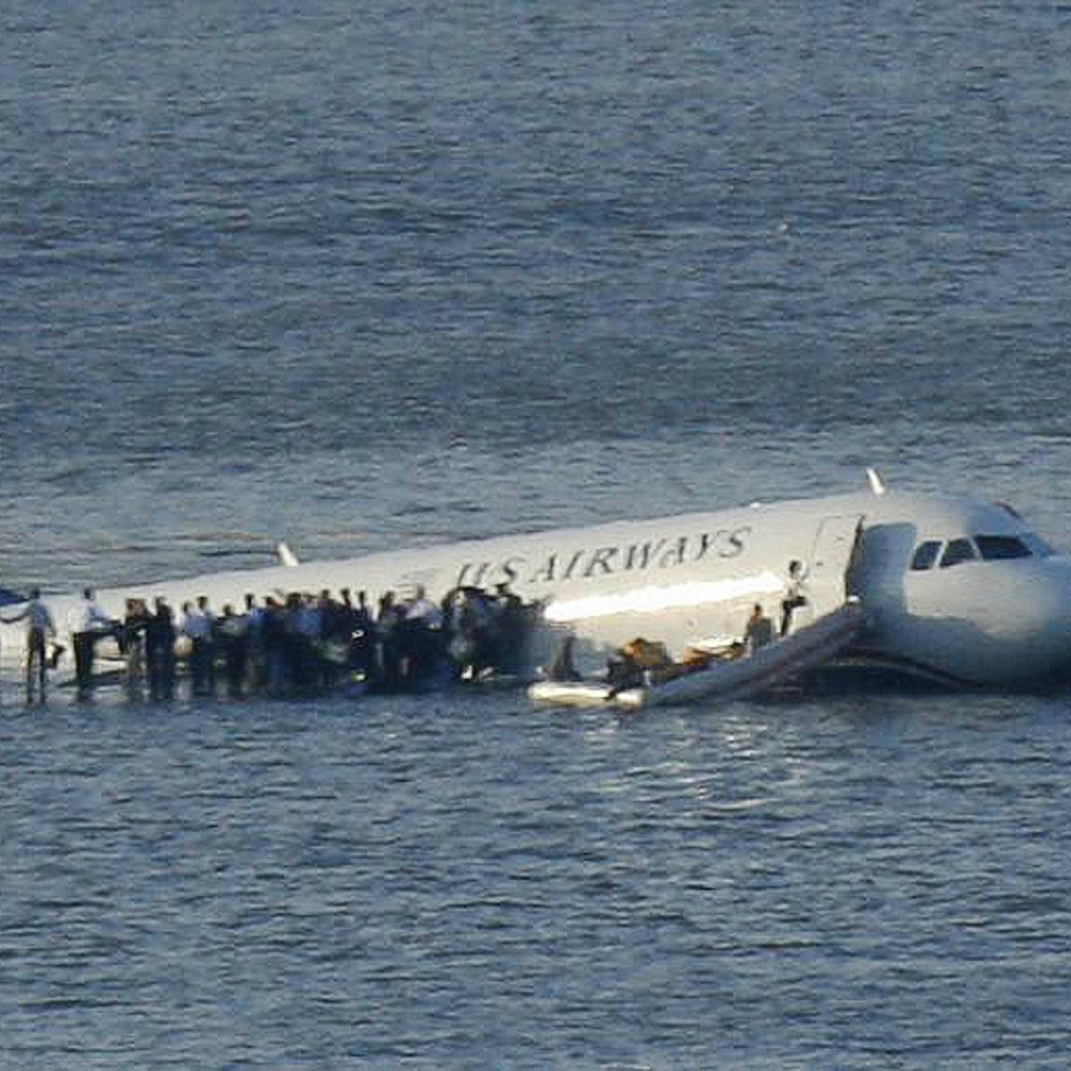 Why the 'Miracle on the Hudson' in the new movie Sully was no ...