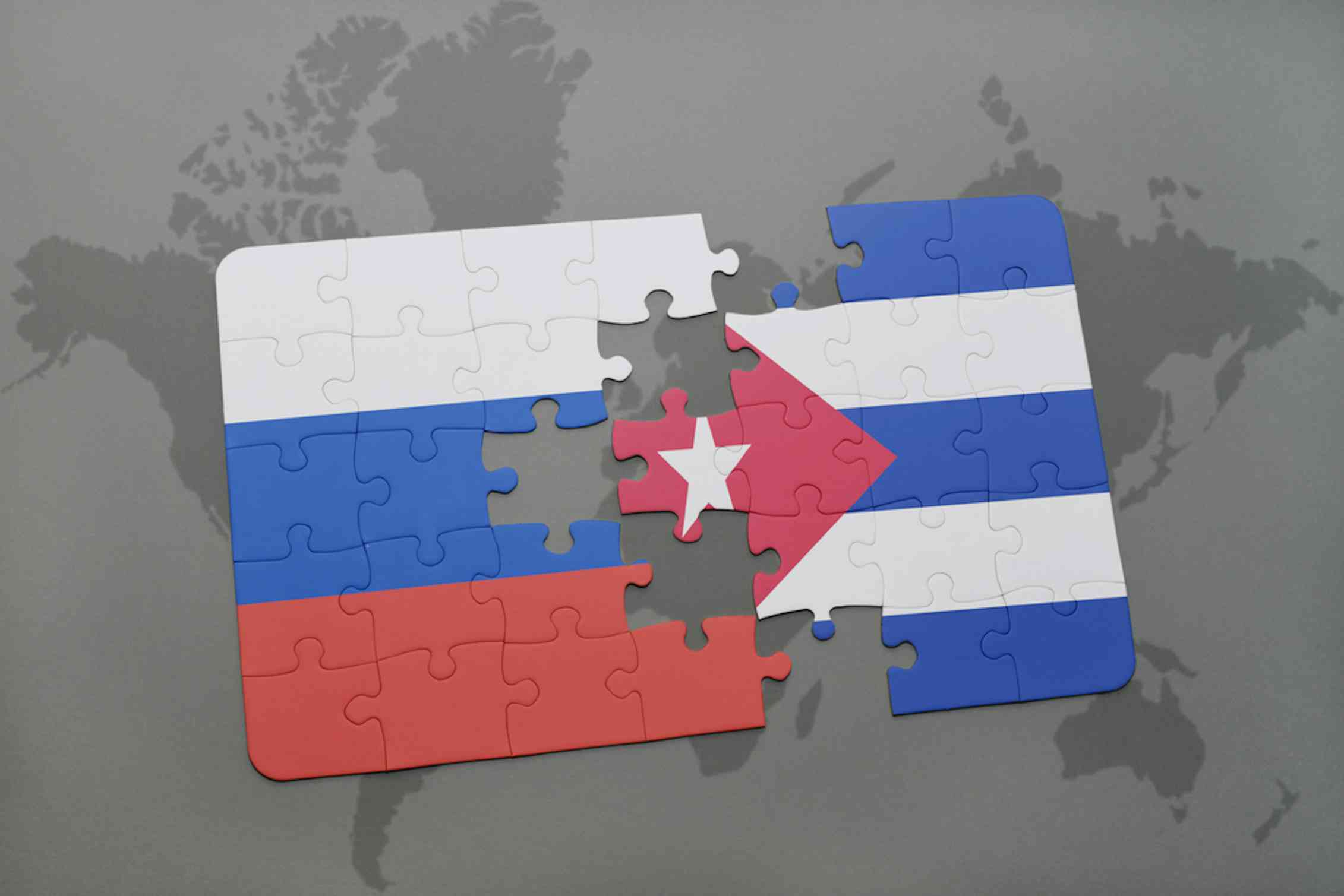 Куб россии. Россия Куба флаги. Куба и Россия. Российско кубинский флаг. Отношения России и Кубы.