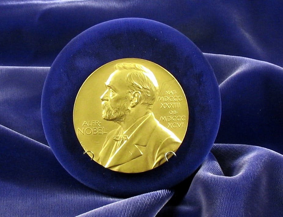 The Nobel Prize for Physics goes to topology and mathematicians applaud