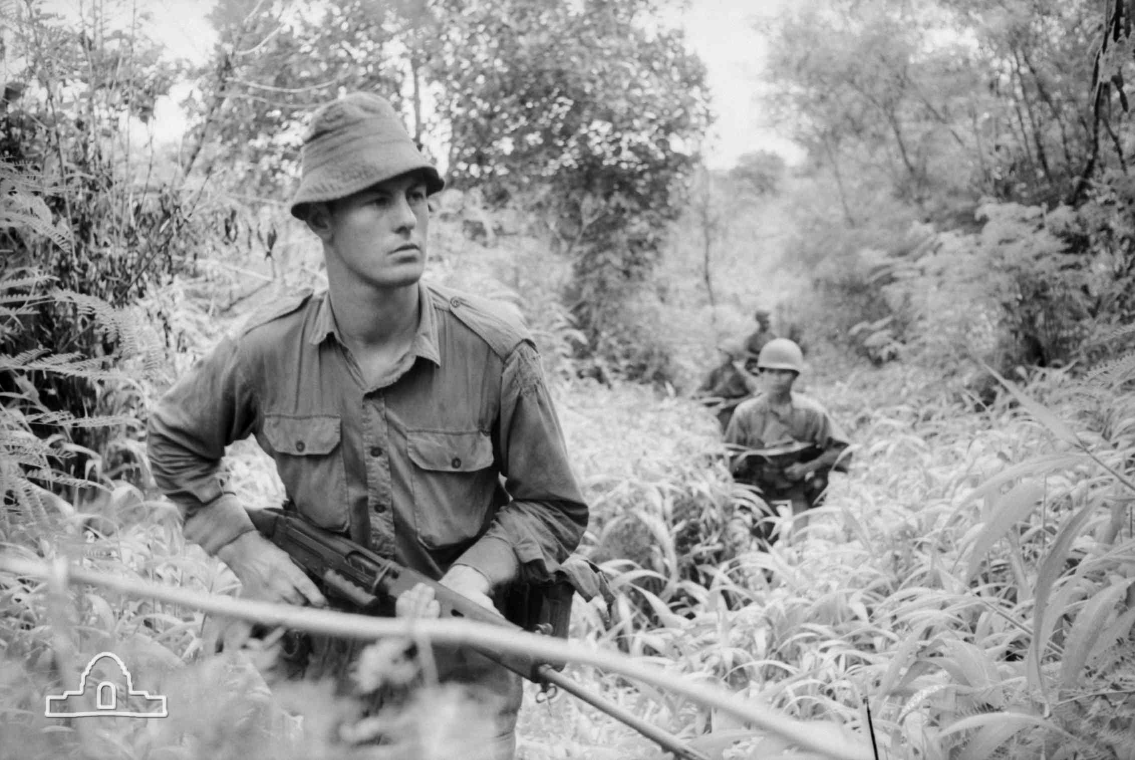 The photographer’s war Vietnam through a lens The photographer’s war Vietnam through a lens