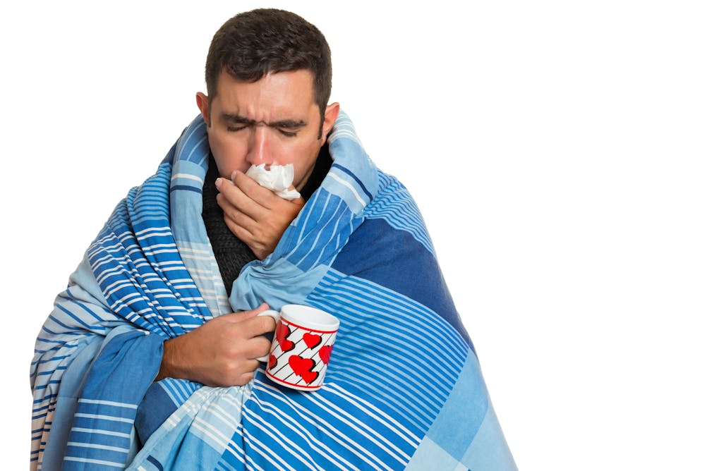 Озноб в теле причины. Человек кашляет. Больной гриппом. Простуда. Простуженный человек.
