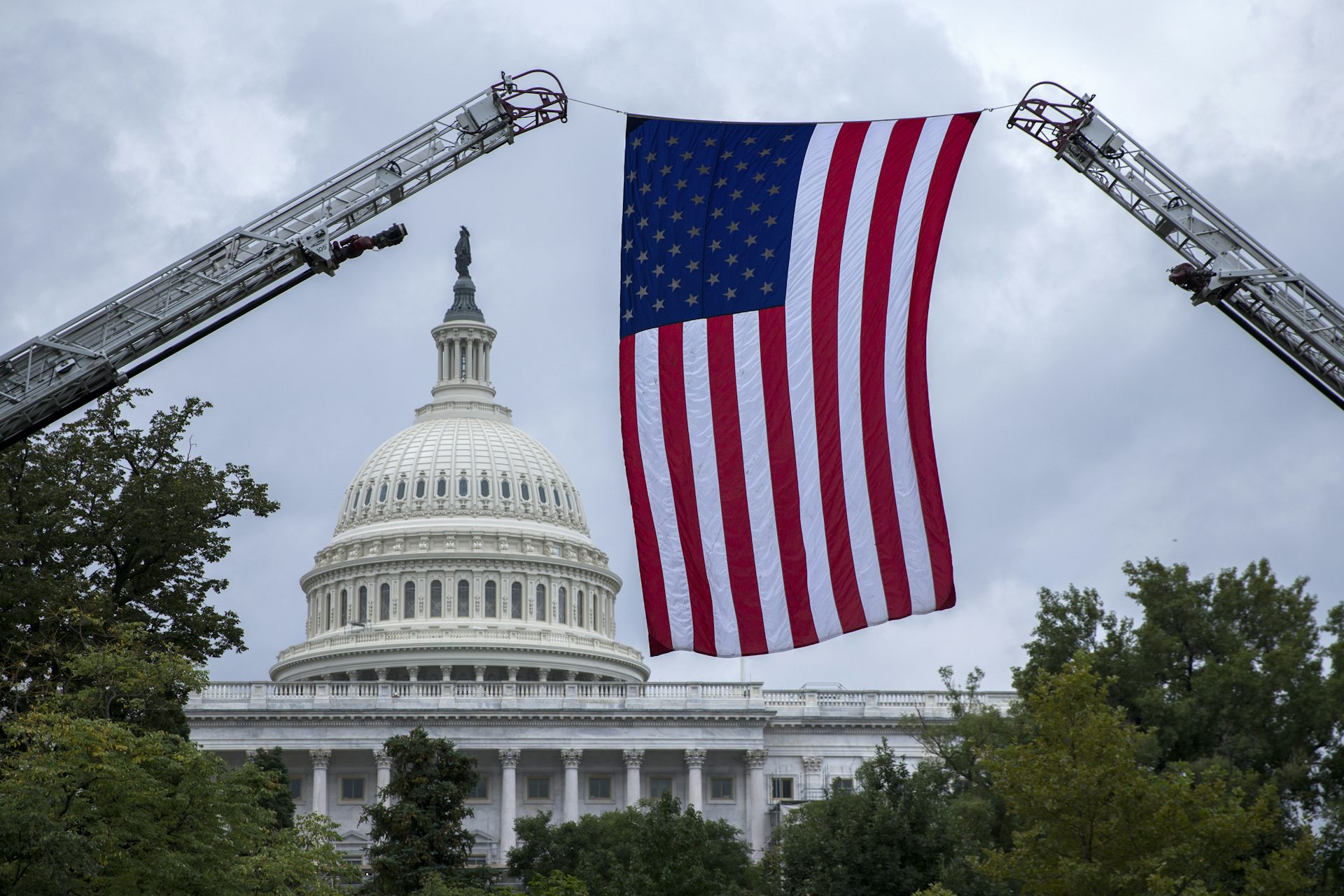 Republicans And Democrats Go Down To The Wire For Control Of The Senate