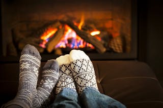 10 Ways To Keep Your House Warm And Save Money This Winter