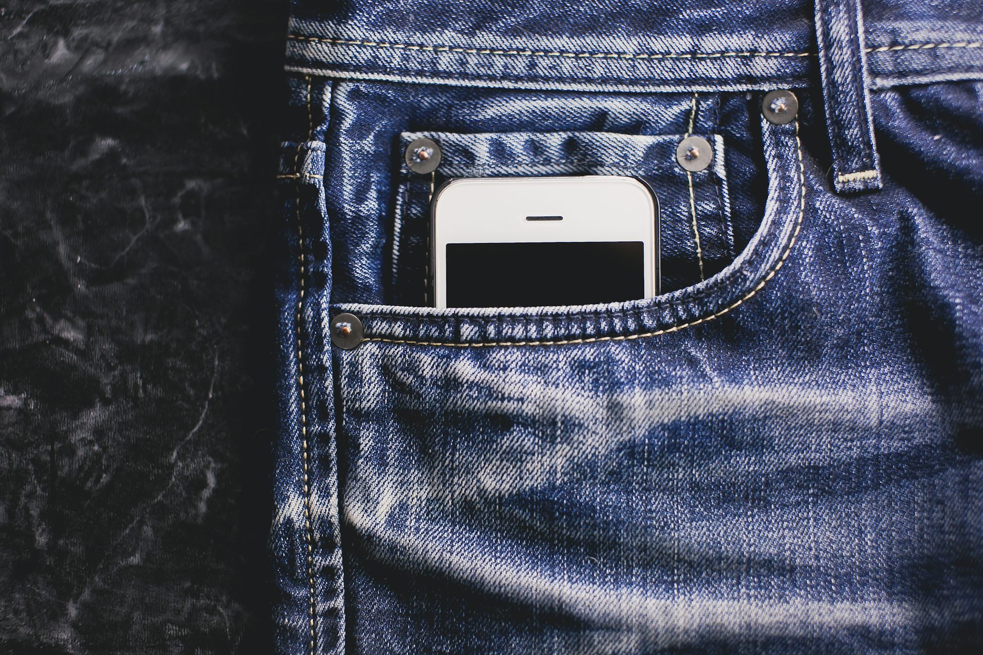 key jeans with cell phone pocket