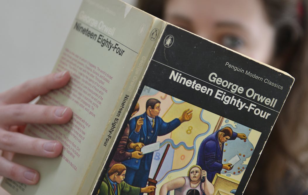 1984 by George Orwell - Penguin Books Australia