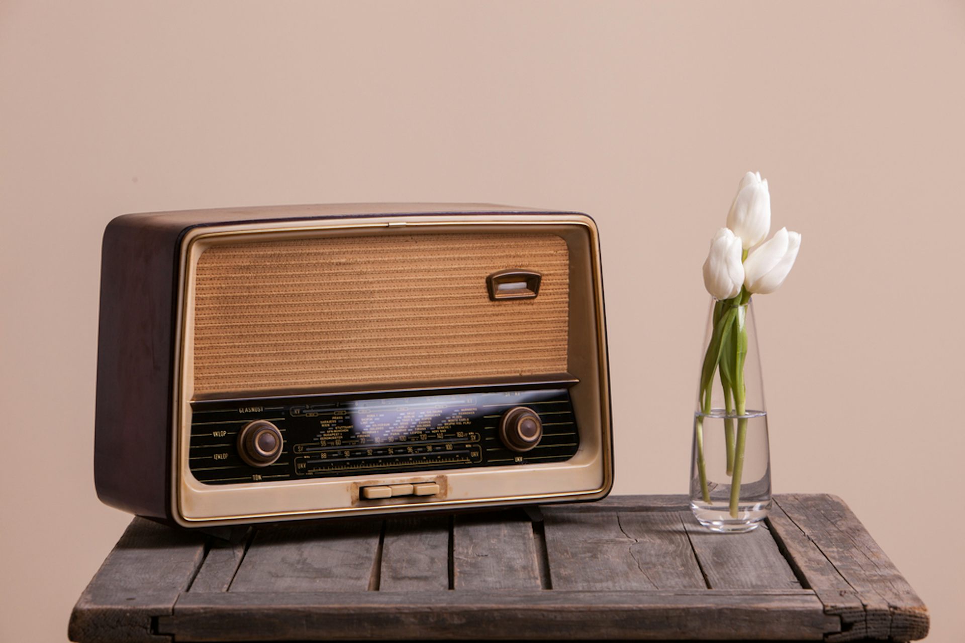 Silencing The Static An Obituary Of Fm Radio