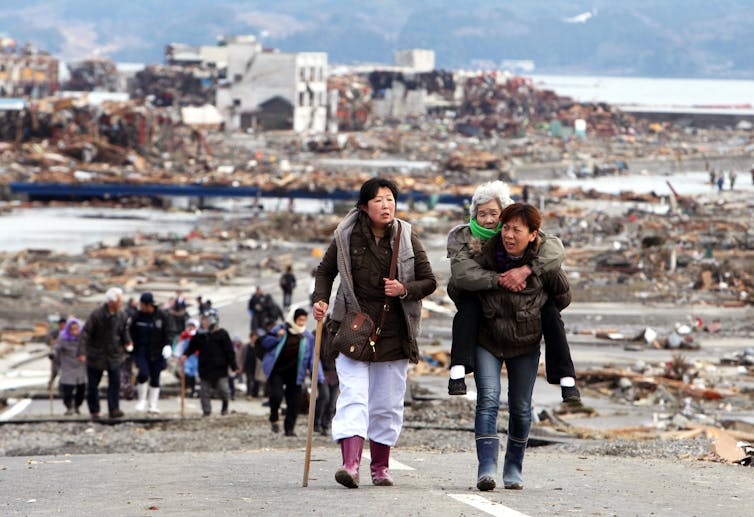 Survivors leave Tohoku a day after the March 2011 earthquake and tsunami. (Warren Antiola/Flickr - CC BY-NC-ND) Image 20170207 30915 mey630.jpg?ixlib=rb 1.1