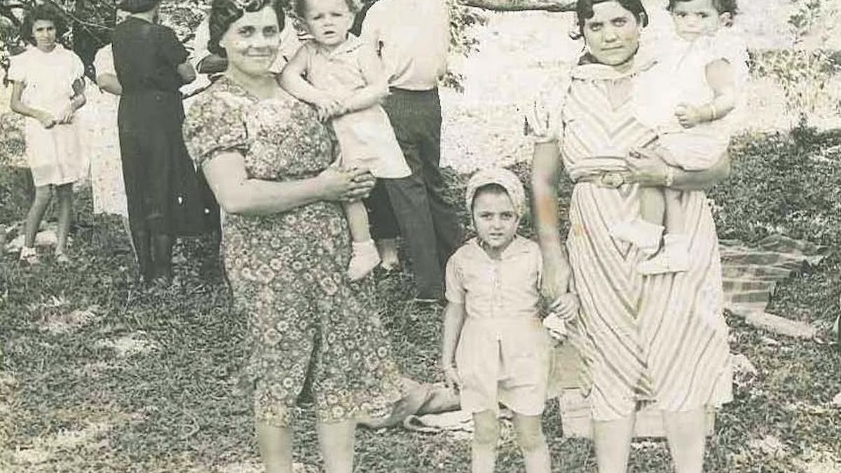 When Ethnicity Counts Civilian Internment In Australia During Ww2