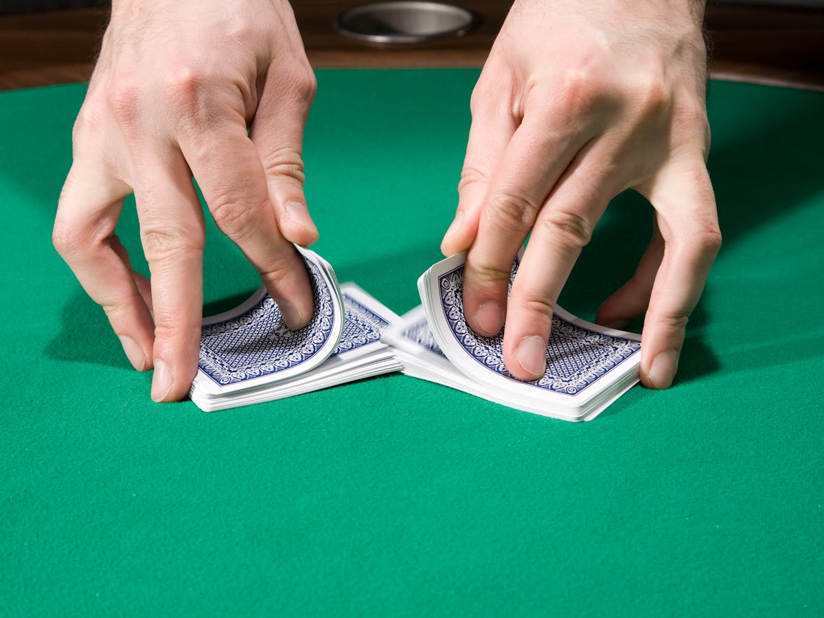 Download Here S The Best Way To Shuffle A Pack Of Cards With A Little For Android Free Get Wallpaper Here S The Best Way To Shuffle A Pack Of Cards With A Little For iPhone