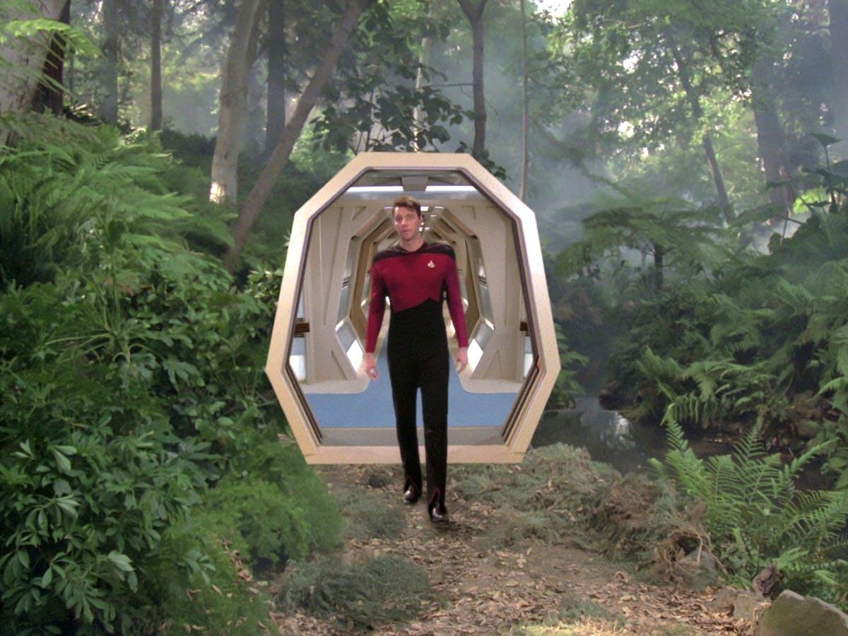 Star Trek's Holodeck: from science fiction to a new reality