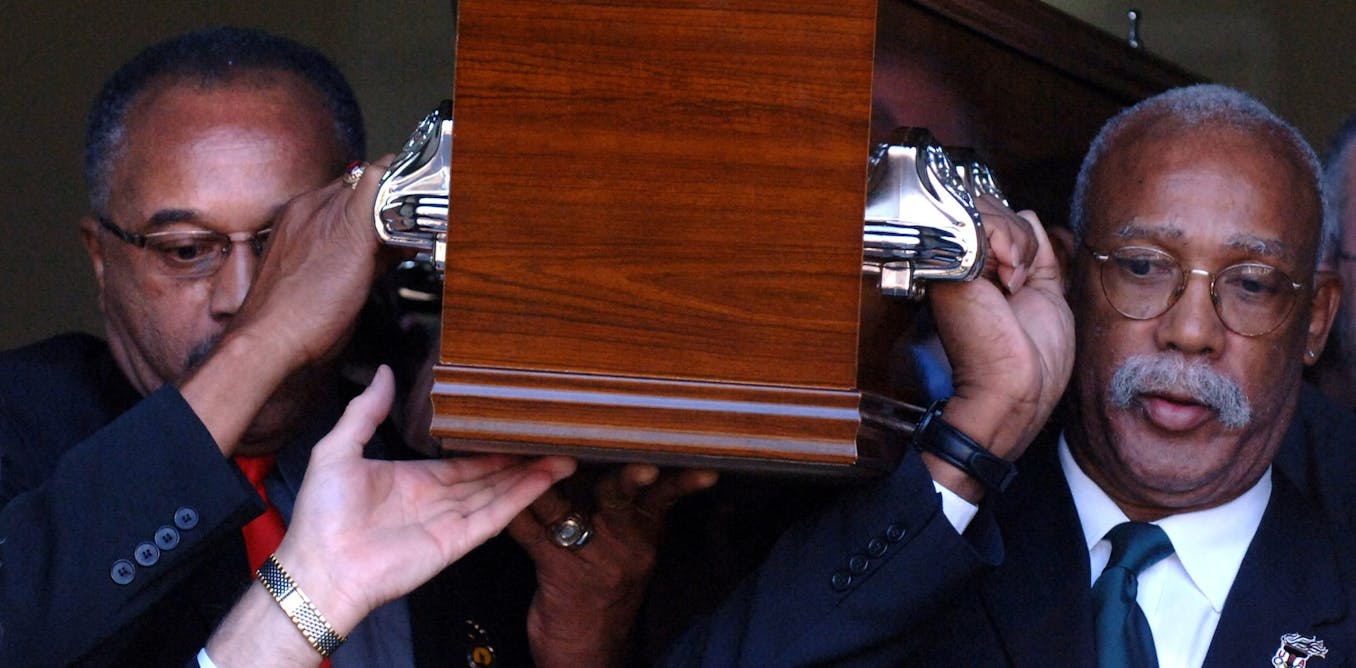 ‘I will stand with you’: finally, an apology to Peter Norman