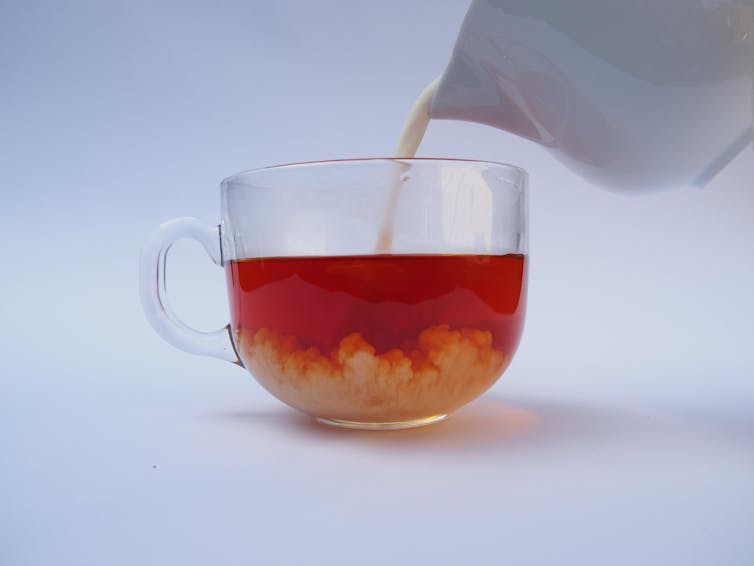Pouring milk first makes the ideal cup of tea, research shows - Heart