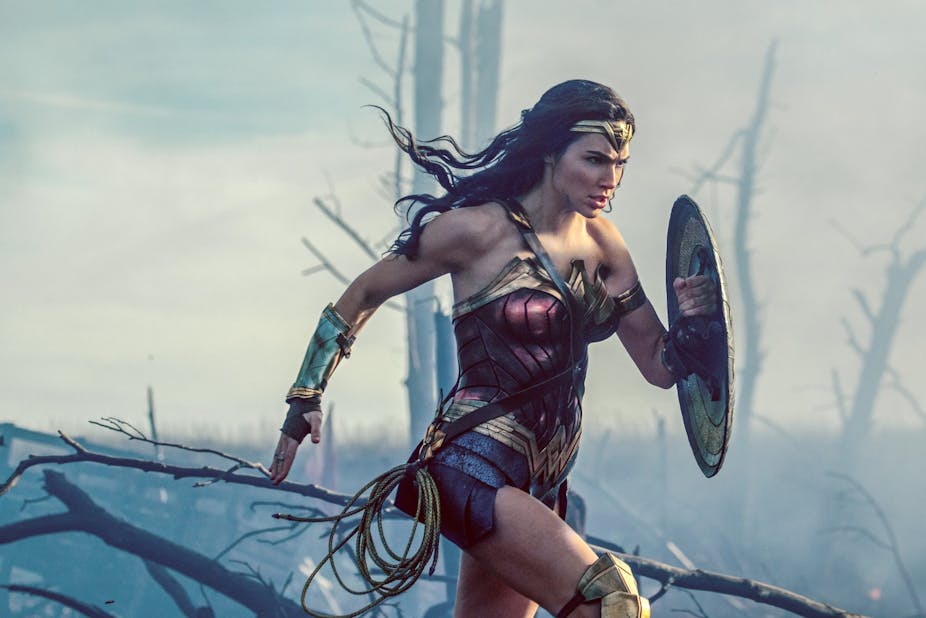 Wonder Woman Et Le Fantasme Sexuel De La Femme Guerriere Wonder Woman Et Le Fantasme Sexuel De La Femme Guerriere