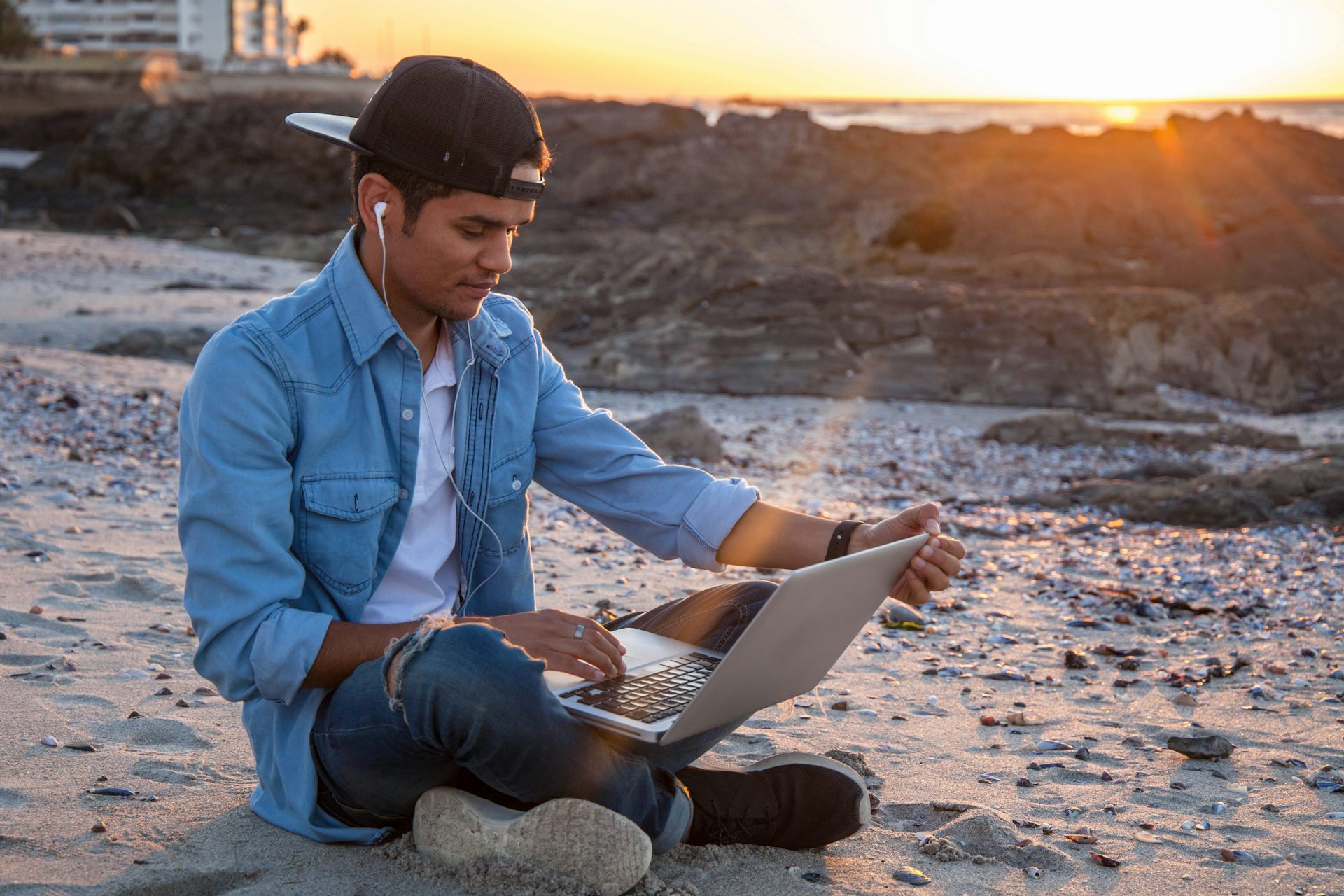 South Africa takes steps to adjust copyright law to the digital age