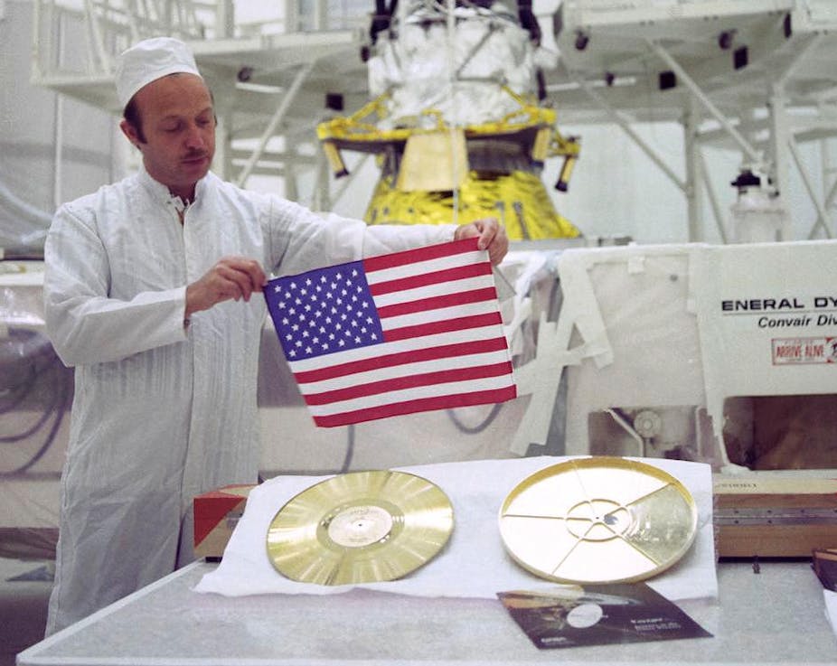 the voyager spacecraft golden record