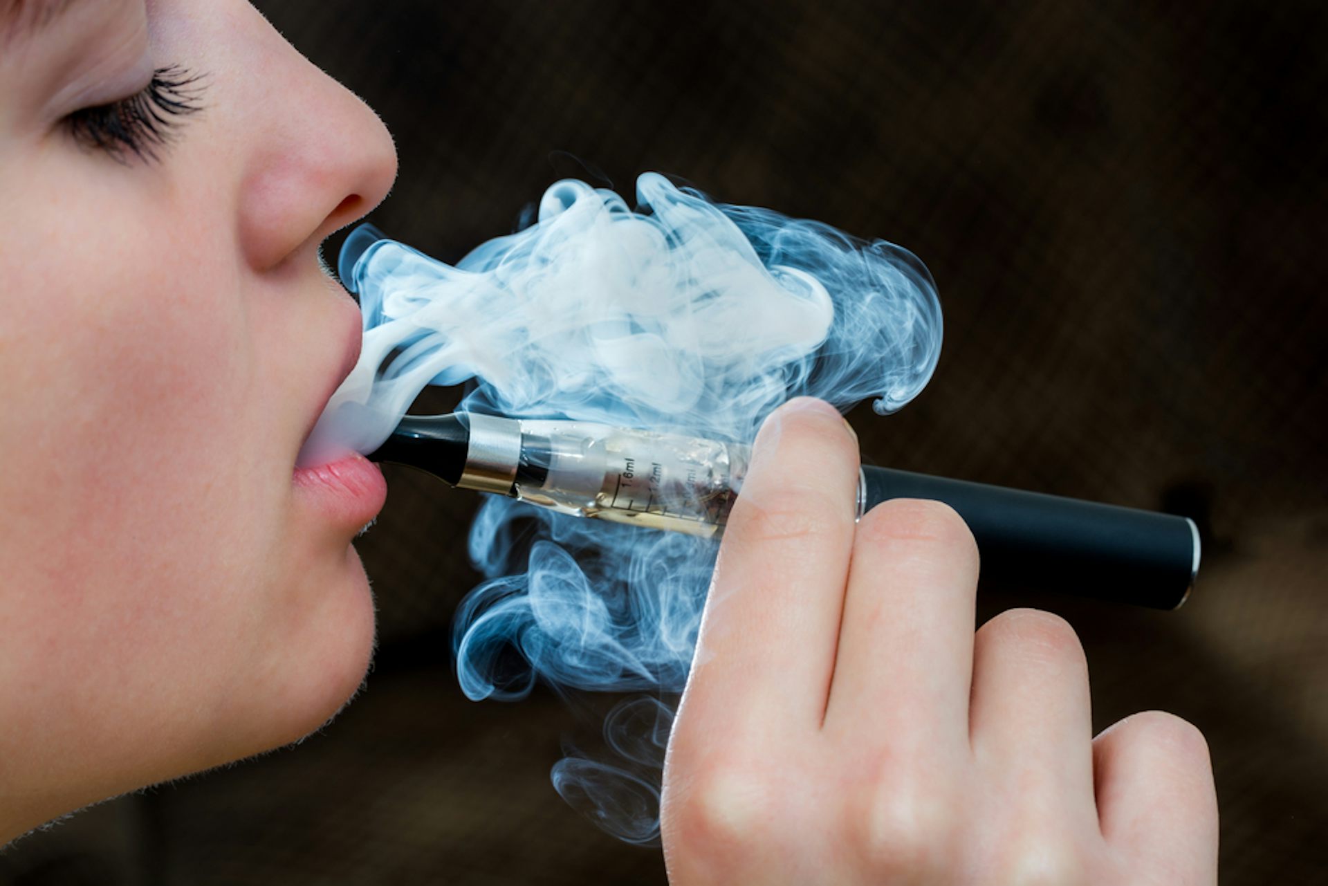 E cigarettes are a gateway to real cigarettes for Britain s young