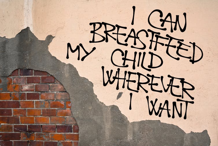 breastfeeding-slogan-on-wall