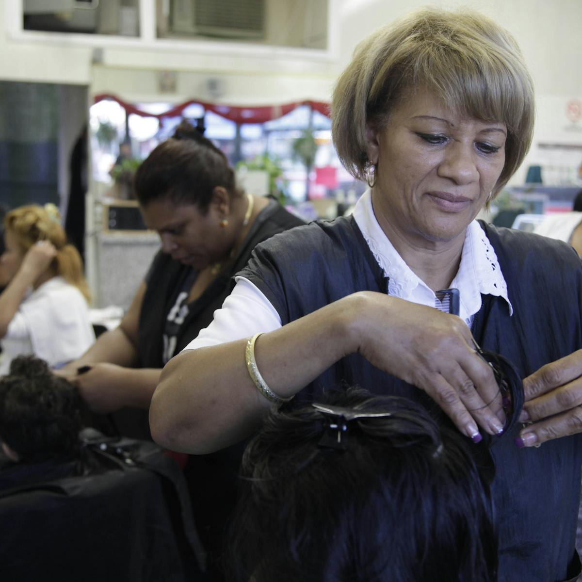 At The Beauty Salon Dominican American Women Conflicted Over