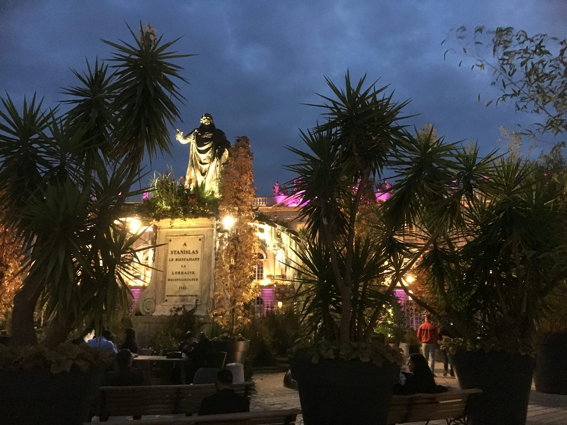 « La plus belle place du monde » les Nancéiens et la place Stanislas