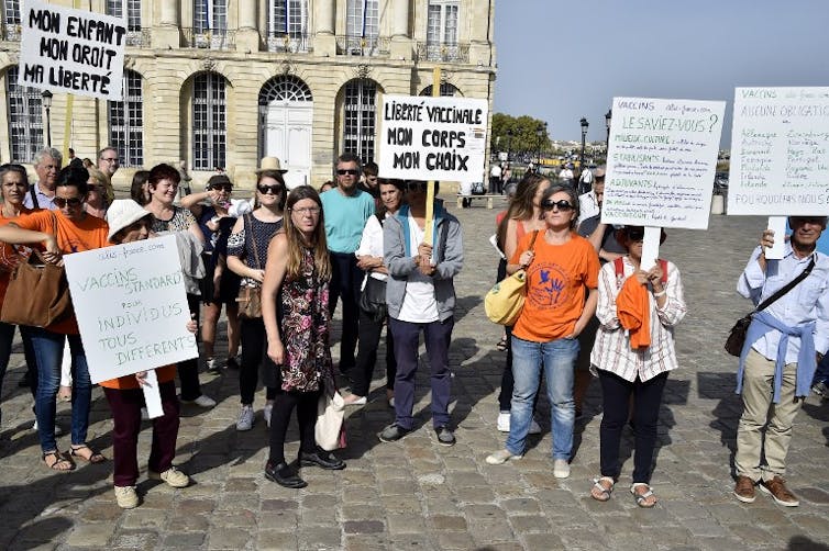 Face Aux Risques Comment Choisir Entre Liberte Et Securite
