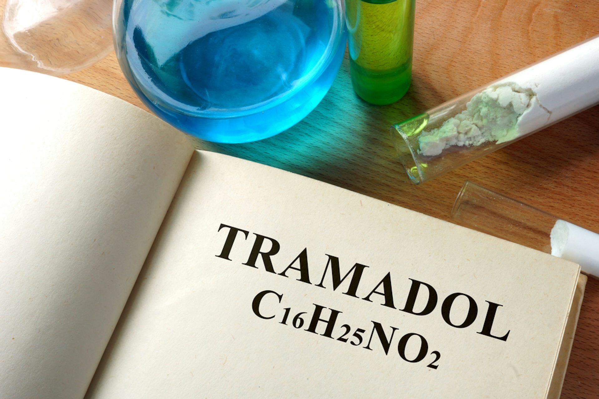 WHAT ARE THE DISADVANTAGE OF TRAMADOL