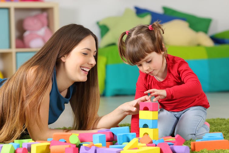 kids playing with blocks