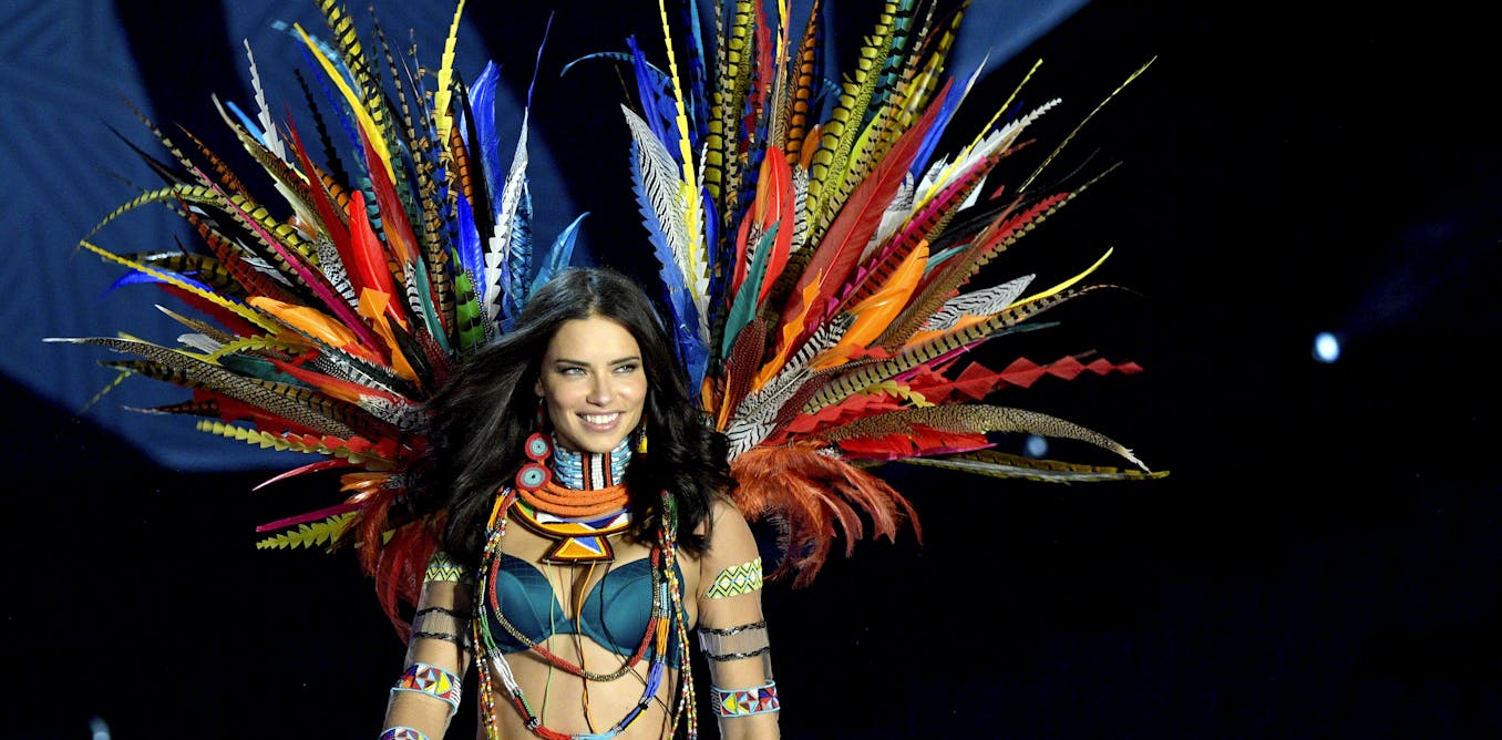 the Neighborhood' Showrunner Calls Out Cultural Appropriation on Her Show