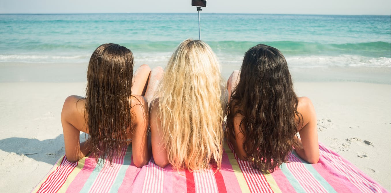 of format charter the 'bikini viral media, contagion and the Social bridge' of format charter the 'bikini viral media, contagion and the Social bridge'