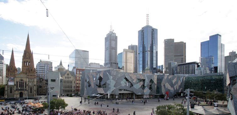 Like It Or Loathe It, Here’s Why Apple Doesn’t Need A Planning Permit For Its Fed Square Store