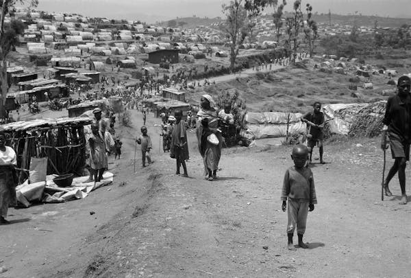 Des humanitaires face au génocide : l’expérience rwandaise