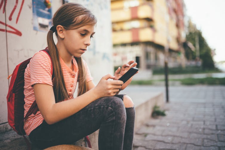 Why children should be taught to build a positive online presence