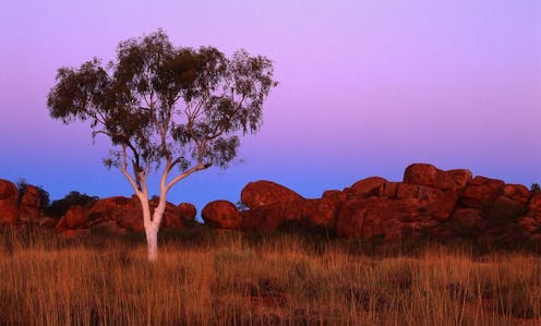 Anthems, 'ranthems', and otherwise loves: nationalism in Australian poetry