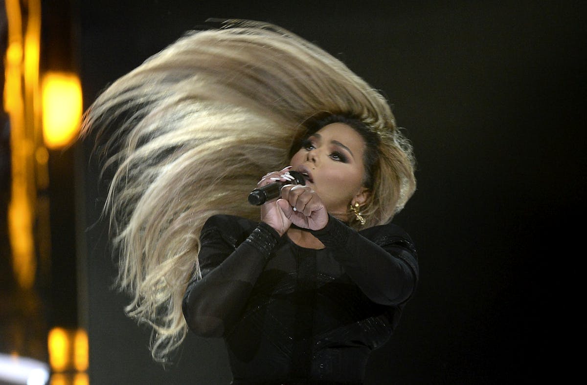 10 Fun Black Hairstyles Coined As New By White People 10 Fun Black Hairstyles Coined As New By White People