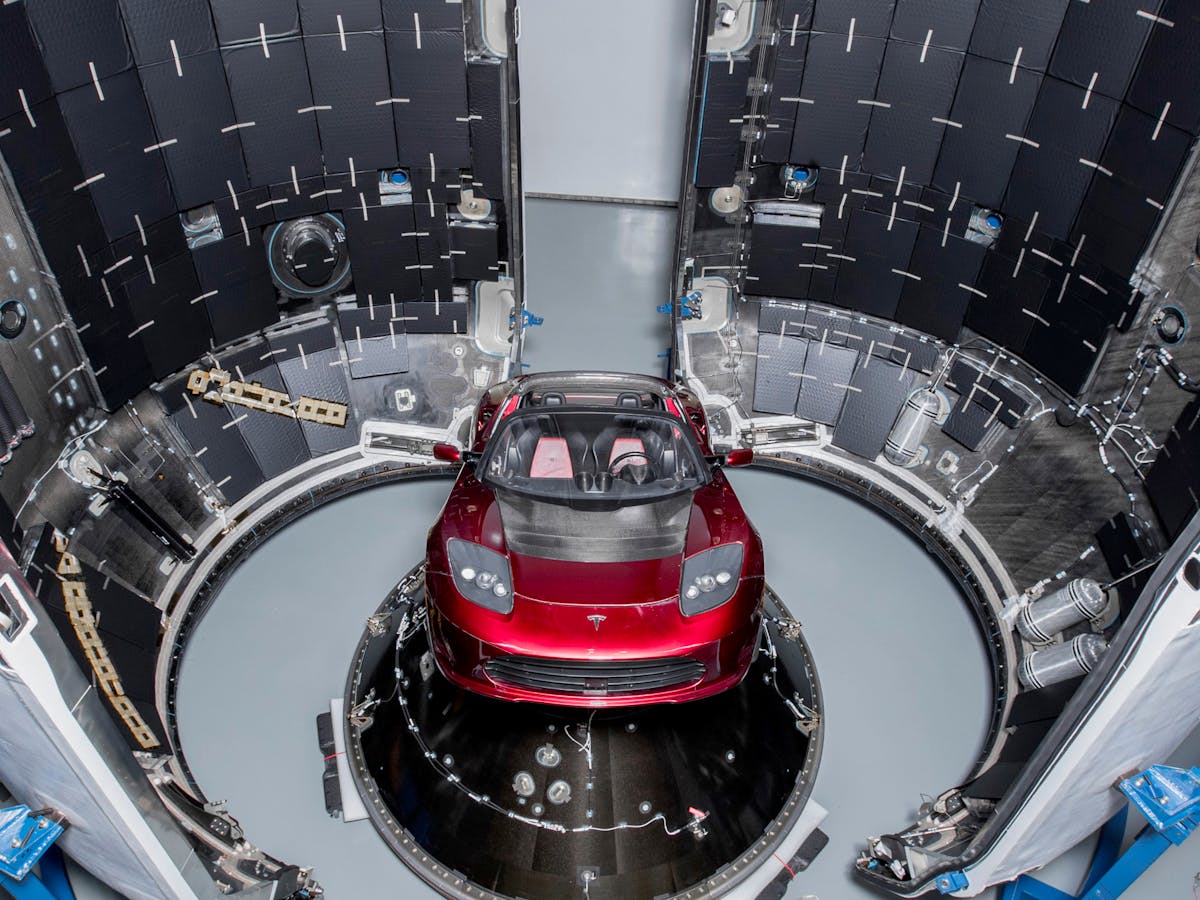 Elon Musk Is Launching A Tesla Into Space Here S How Spacex Will Do It